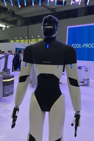 column_manufacturing-AI_06.jpg